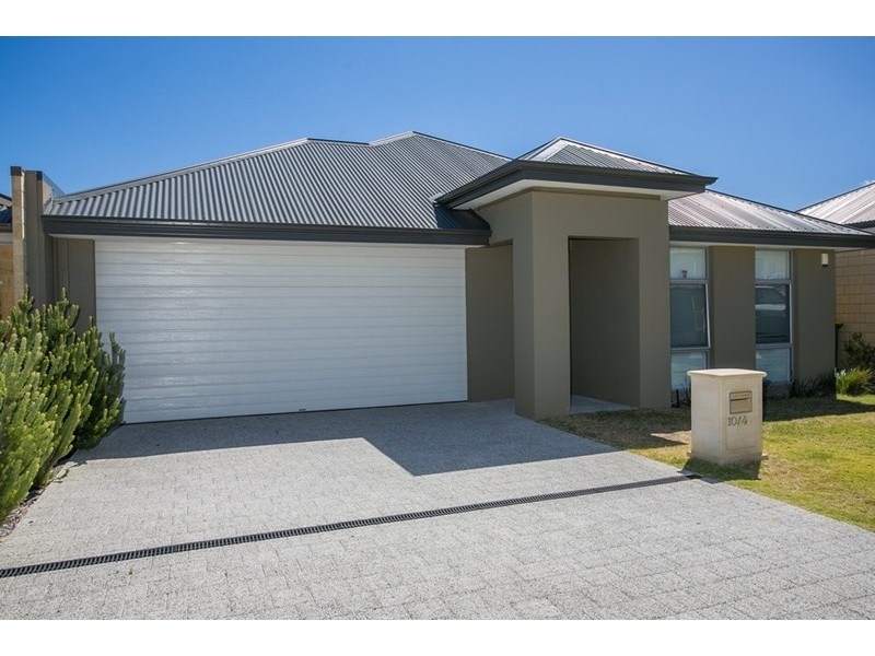 10/4 Melita Drive, Helena Valley WA 6056