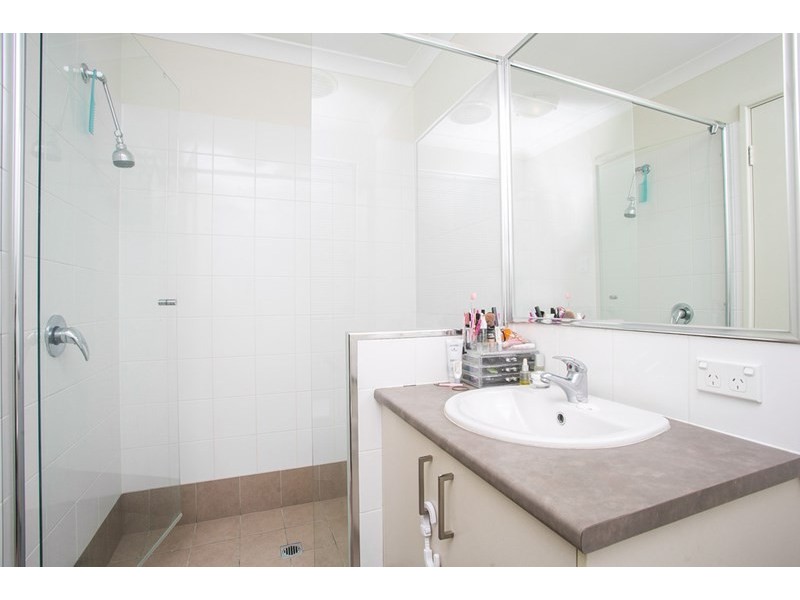 10/4 Melita Drive, Helena Valley WA 6056