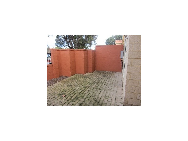 Unit 4, 67 Morrison, Midland WA 6056