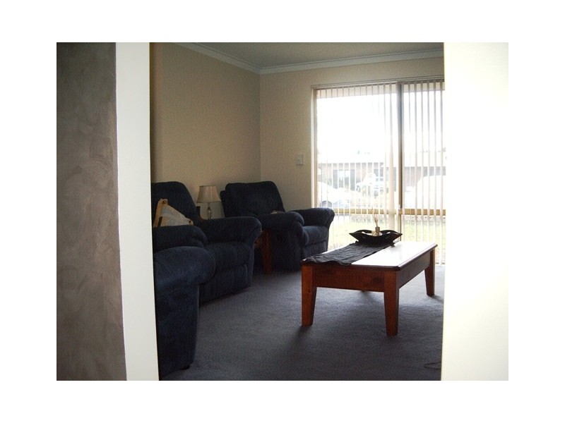 28 Blue Gum Place, Midvale WA 6056