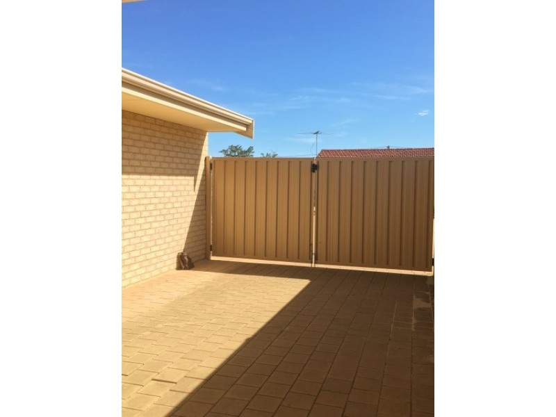 8, 8 Searle Street, Middle Swan WA 6056