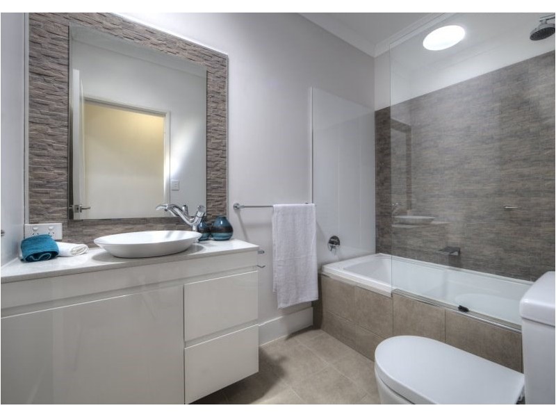 2, 75 Hartfield Road, Forrestfield WA 6058