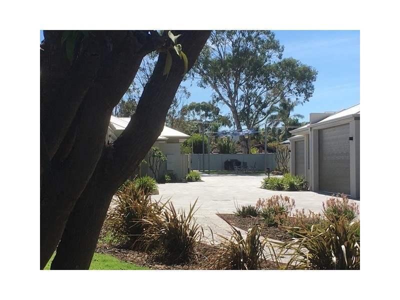 2, 75 Hartfield Road, Forrestfield WA 6058