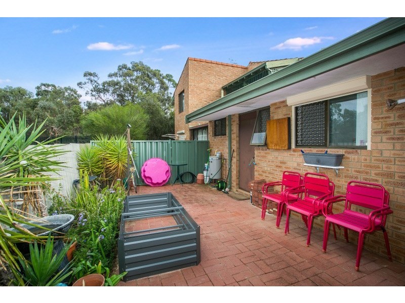 32, 70 Marlboro Road, Swan View WA 6056