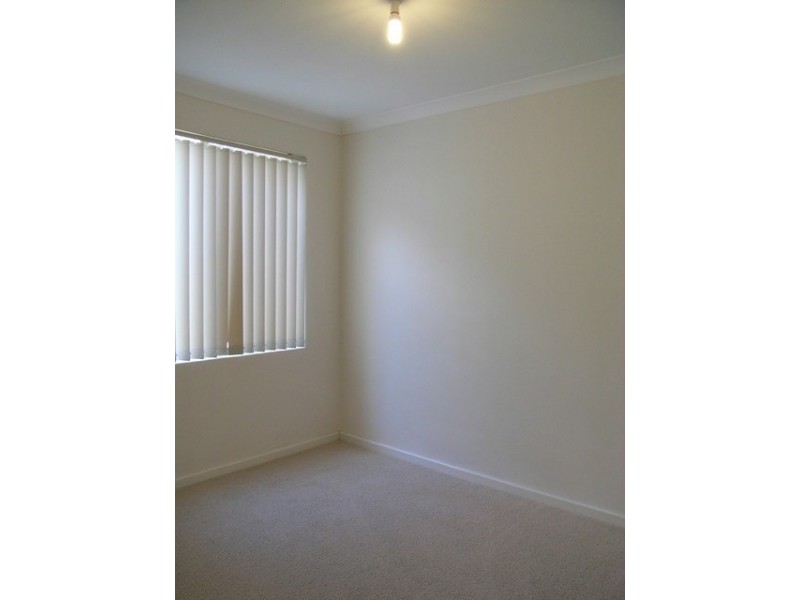2/10 Warnock Lane, Midland WA 6056