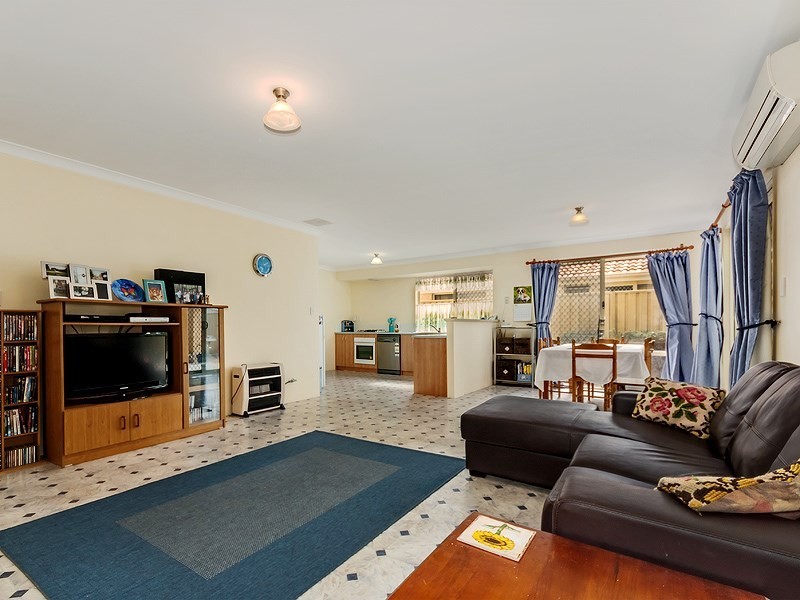 33 holywell Street, Middle Swan WA 6056