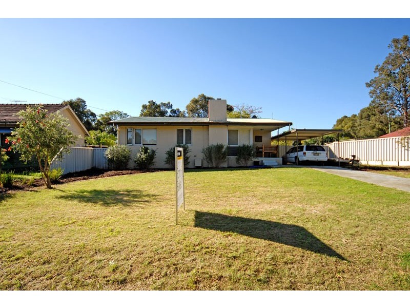 24 Balfour Road, Swan View WA 6056