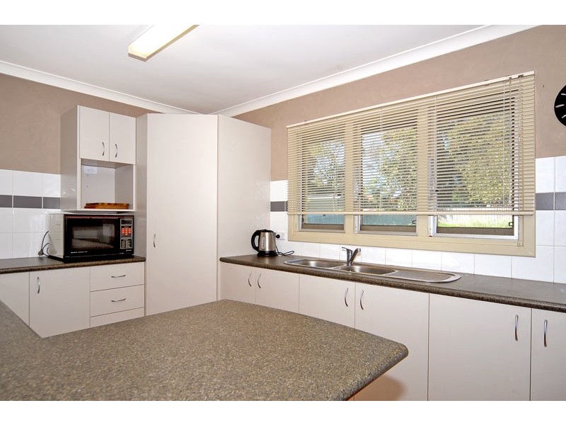 24 Balfour Road, Swan View WA 6056