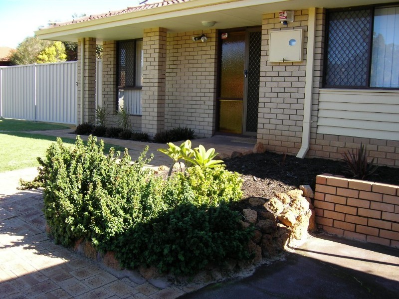 4B Markham Way, Swan View WA 6056