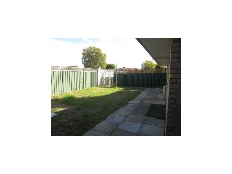 17A Charles Street, Midland WA 6056