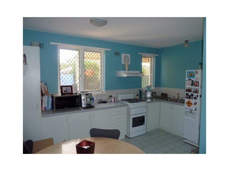 50 Scanlon Way, Lockridge WA 6054