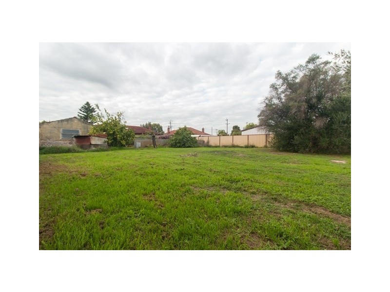 23 John Street, Midland WA 6056