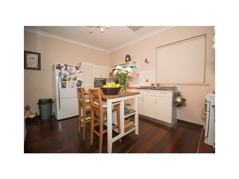 23 John Street, Midland WA 6056