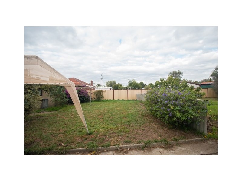 23 John Street, Midland WA 6056