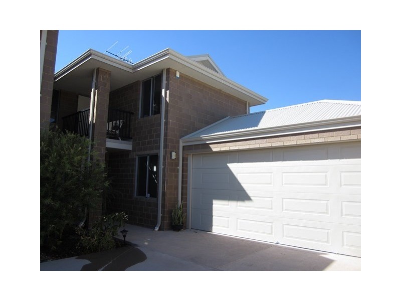 8/82 Great Northern Highway, Midland WA 6056