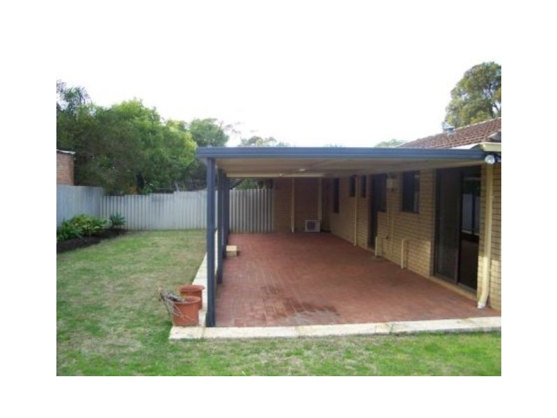 b/4 Markham Way, Swan View WA 6056