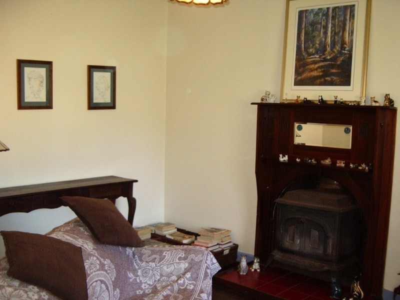 31 Cara Road, Greenmount WA 6056