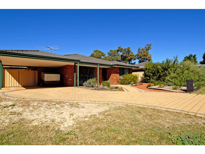 121 Dongara Circle, Jane Brook WA 6056