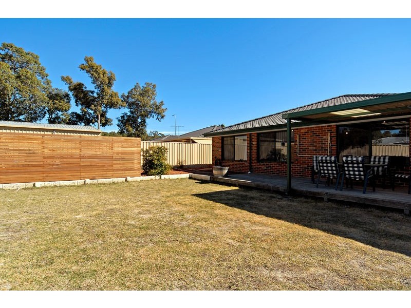 121 Dongara Circle, Jane Brook WA 6056