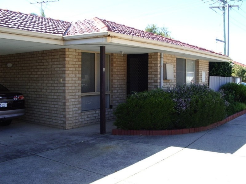 4/7 Park Road, Midvale WA 6056