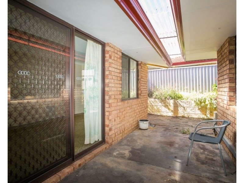 24/63 Amherst Road, Swan View WA 6056