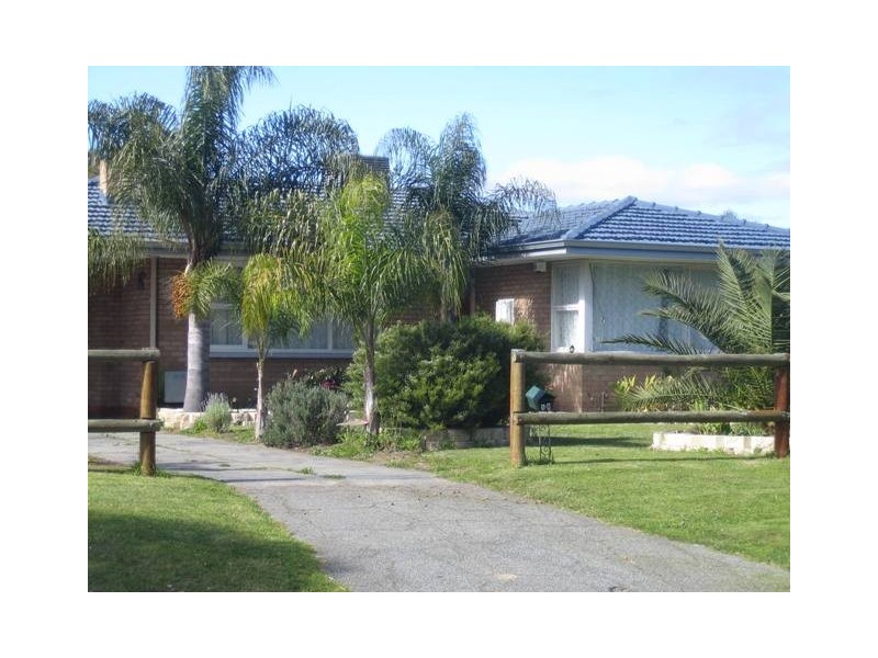 18 Harford Avenue, Viveash WA 6056