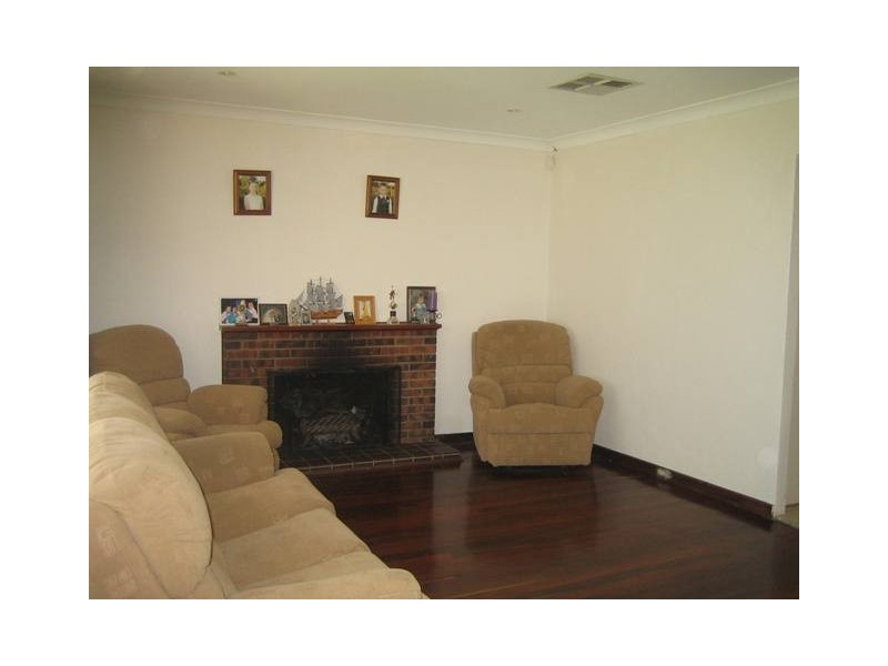 18 Harford Avenue, Viveash WA 6056