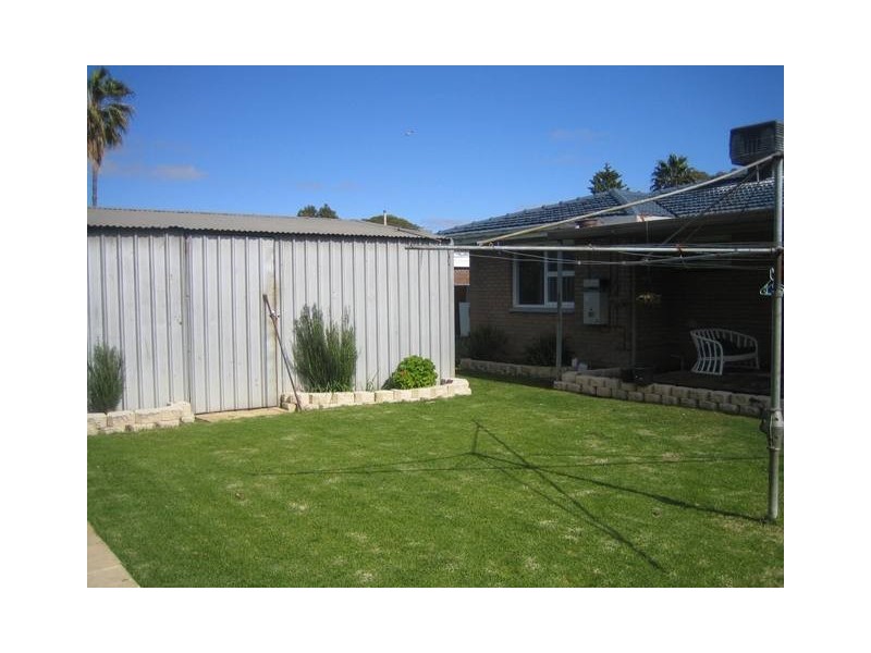 18 Harford Avenue, Viveash WA 6056