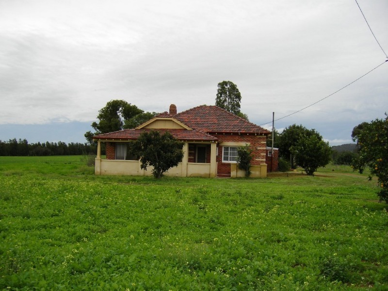 209 Haddrill Road, Baskerville WA 6056