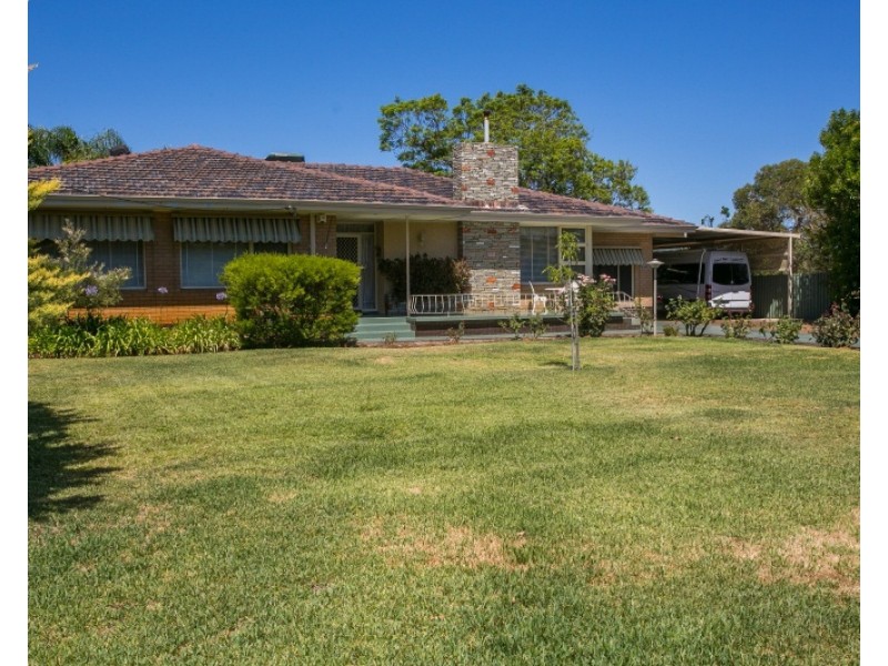 214 Oakover Road, Middle Swan WA 6056