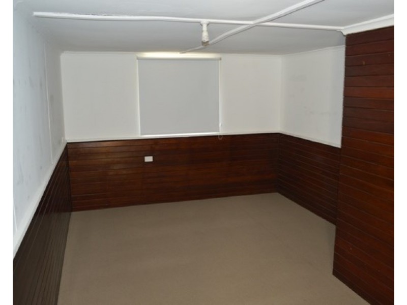 27 North Street, Midland WA 6056