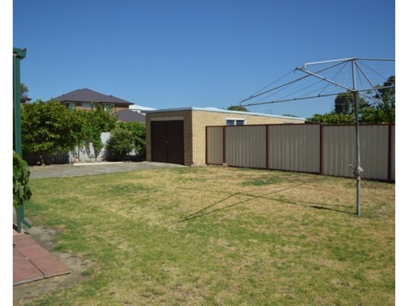 27 North Street, Midland WA 6056