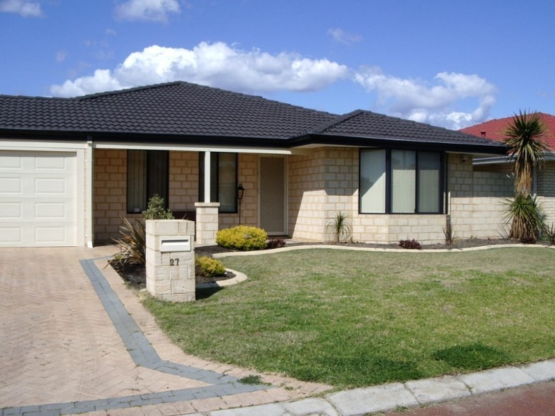 27 Bildjar Close, South Guildford WA 6055