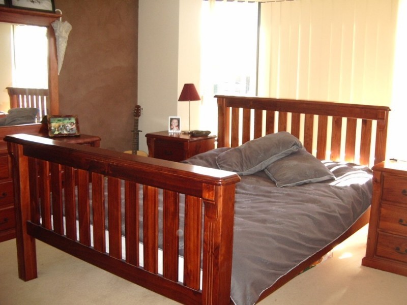 27 Bildjar Close, South Guildford WA 6055