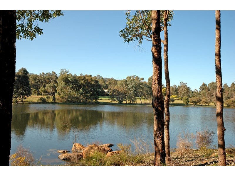 39 Lakeview Drive, Gidgegannup WA 6083