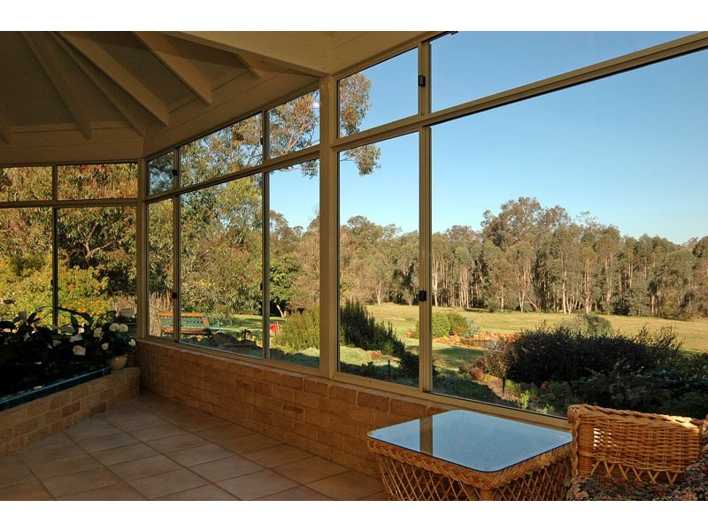 39 Lakeview Drive, Gidgegannup WA 6083