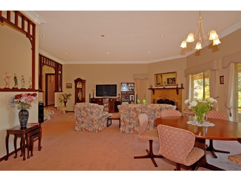 39 Lakeview Drive, Gidgegannup WA 6083