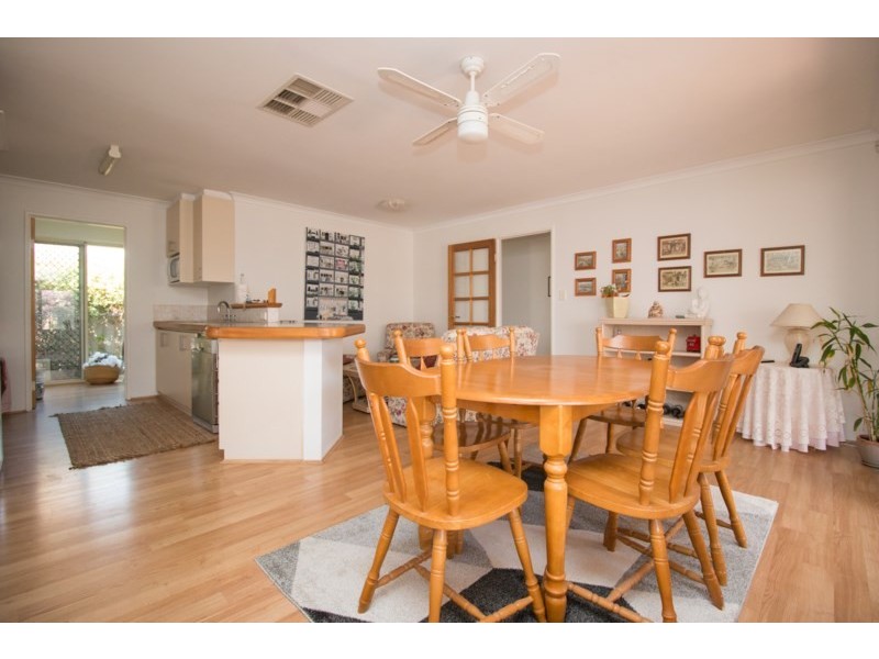 17 John Street, Midland WA 6056