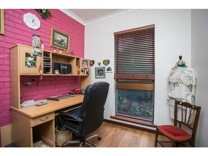 1945 Pechey Road, Swan View WA 6056