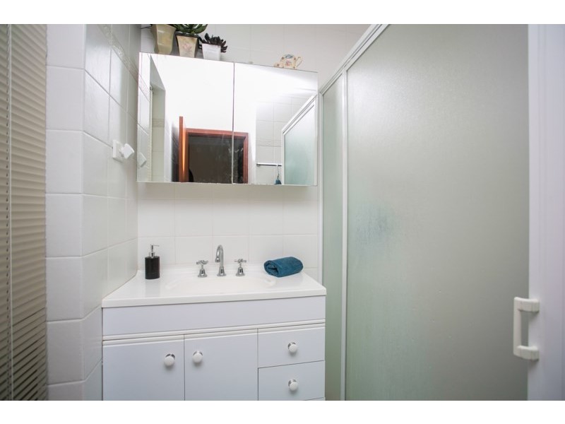 1945 Pechey Road, Swan View WA 6056