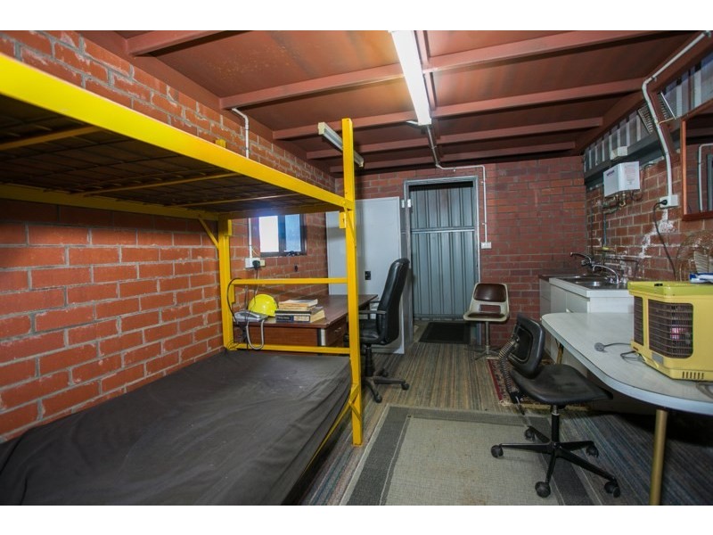 1945 Pechey Road, Swan View WA 6056