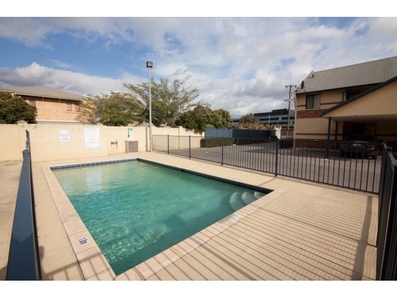 21/44 Railway Parade, Midland WA 6056