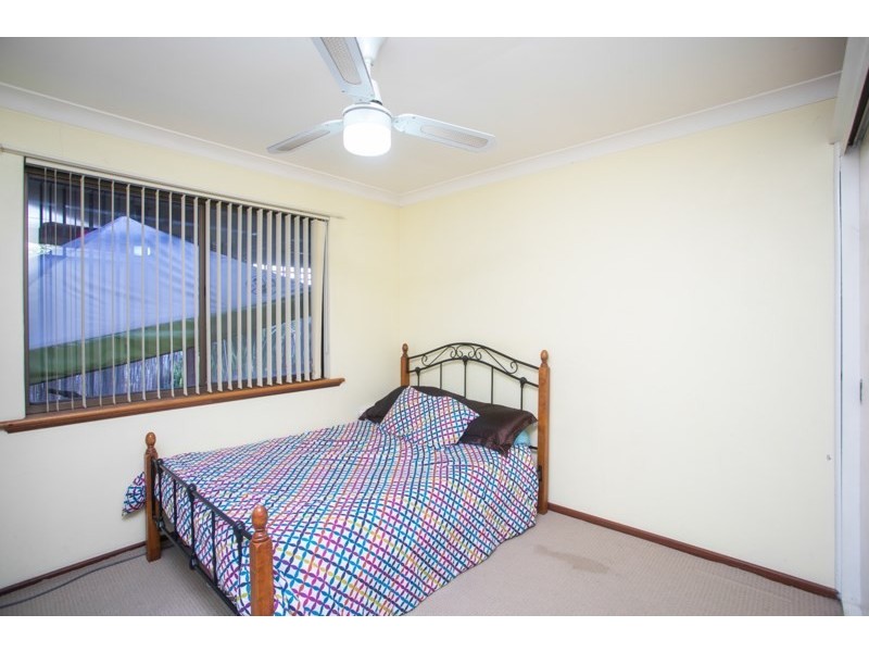 1/64 Railway Parade, Midland WA 6056