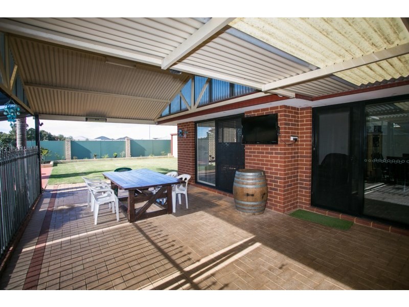 19 Alsace Avenue, Caversham WA 6055