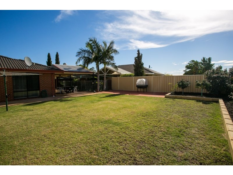 19 Alsace Avenue, Caversham WA 6055