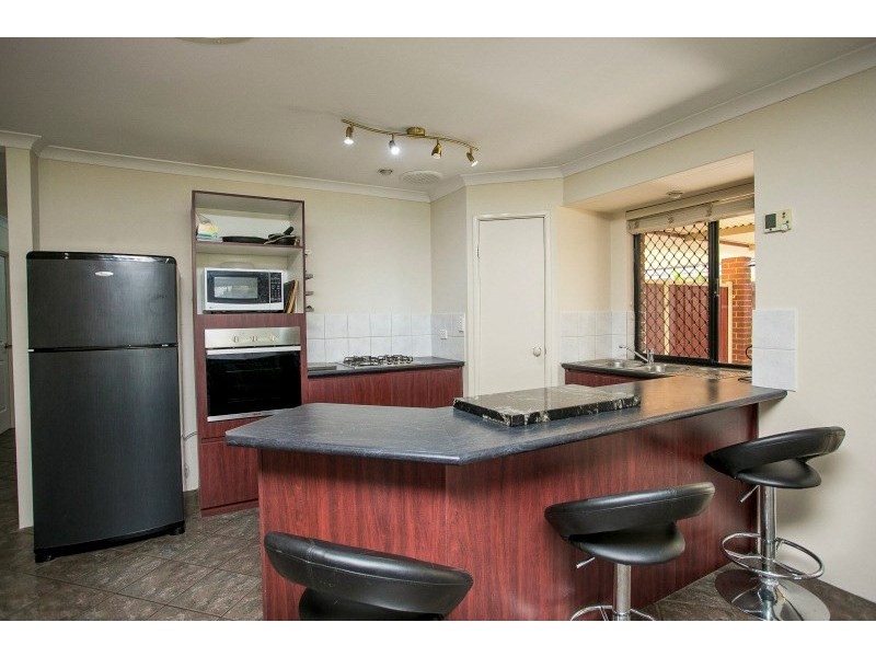 19 Alsace Avenue, Caversham WA 6055