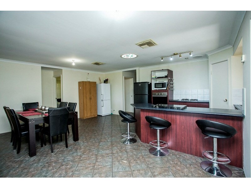 19 Alsace Avenue, Caversham WA 6055