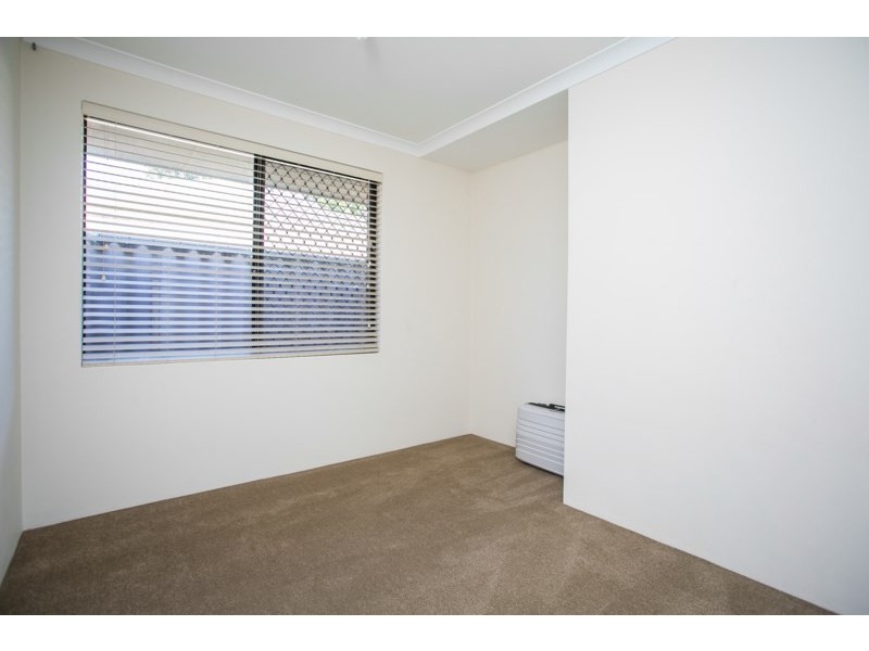 19 Alsace Avenue, Caversham WA 6055