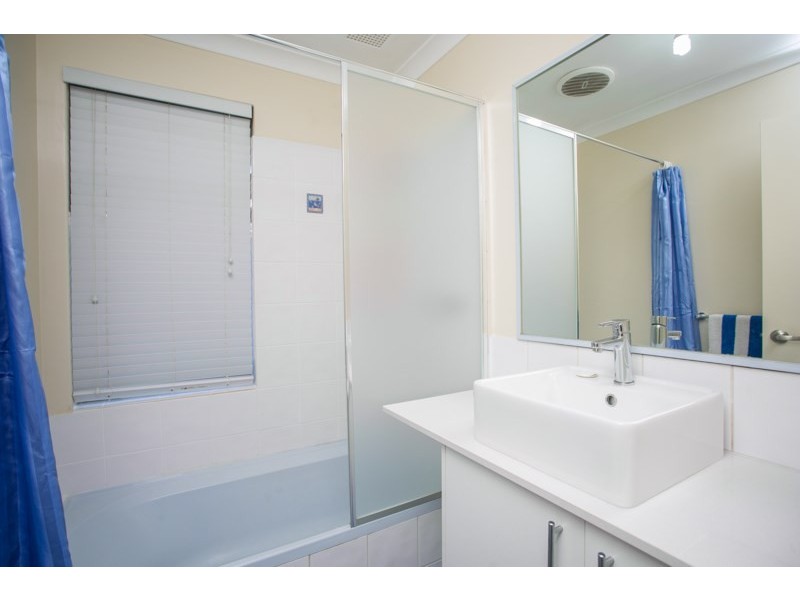 19 Alsace Avenue, Caversham WA 6055