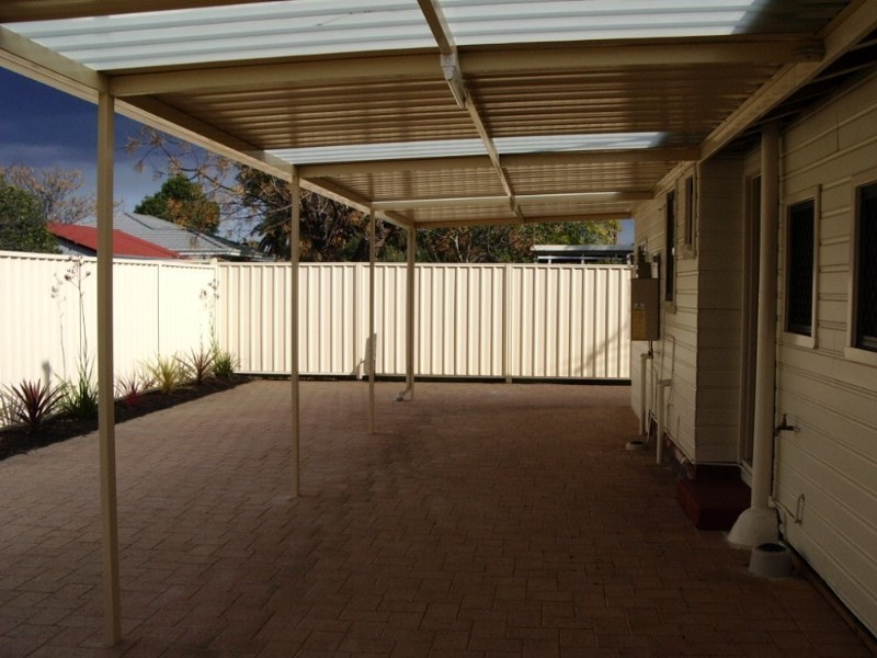 38 Wellaton Street, Midvale WA 6056